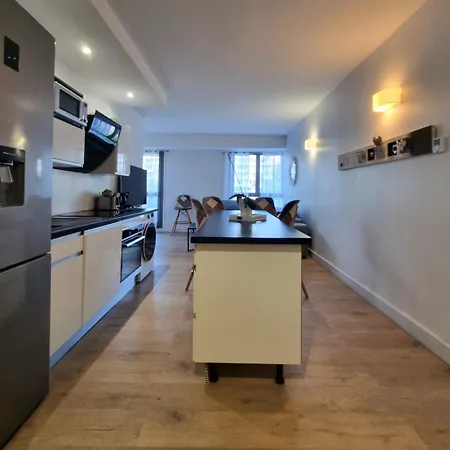 Appartement Spacious 8-guest With 3 & Garage